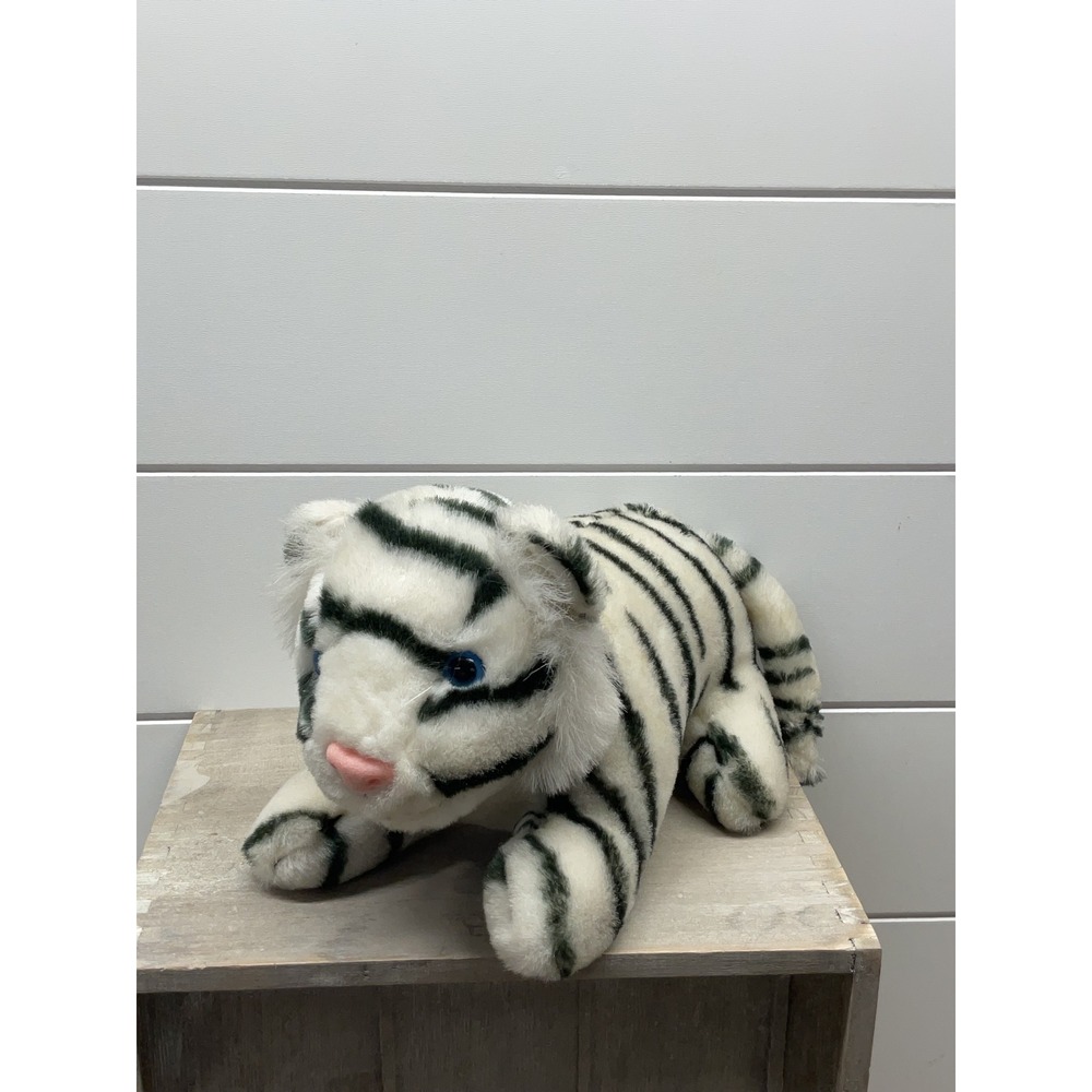 Vintage 1992 K&M International White Tiger Cub Plush Blue Eyes 10 inch